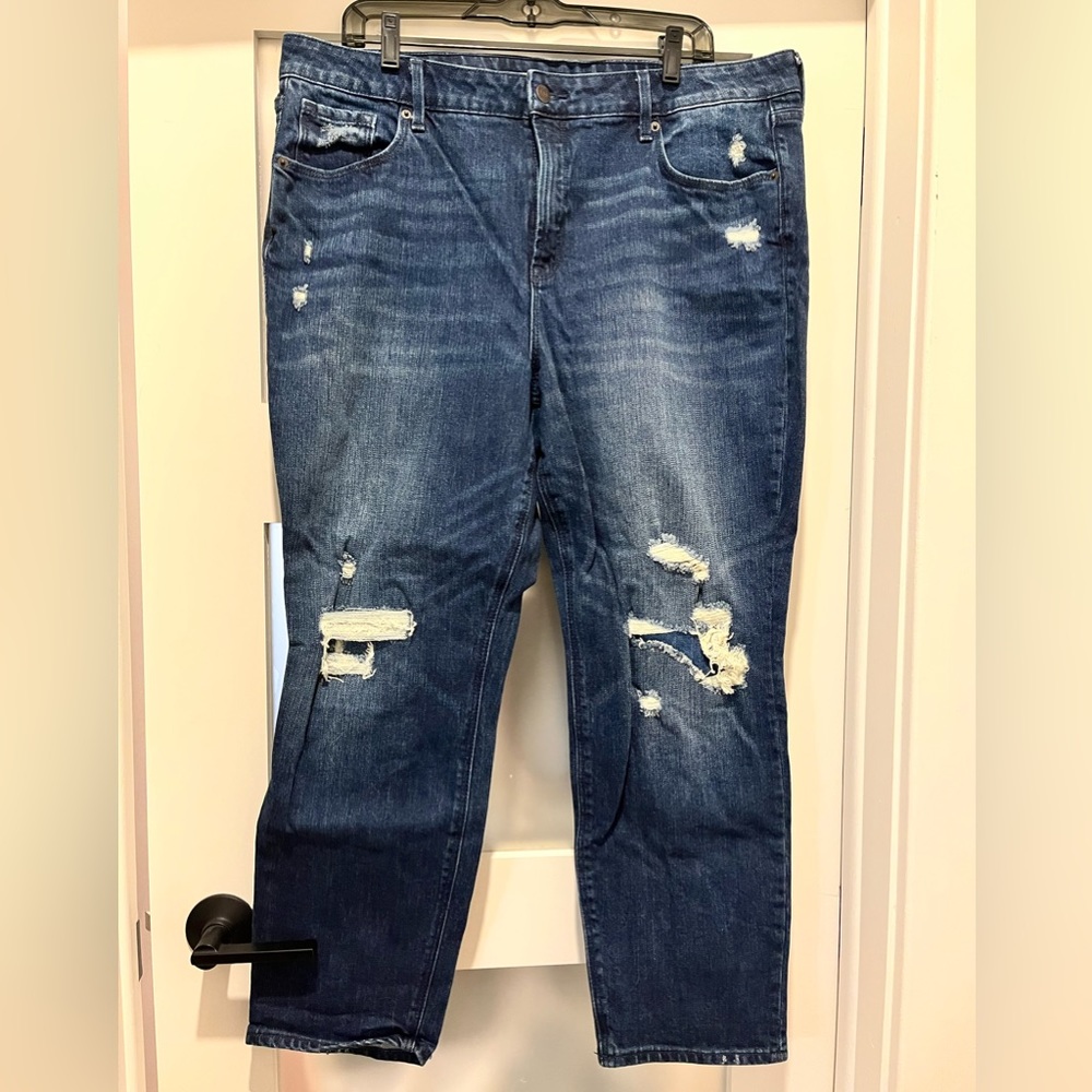 Old Navy Women’s Power Straight High Rise jeans.  Size 18